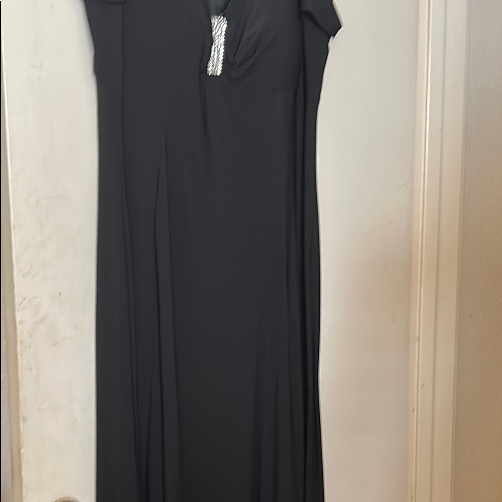 Elegant Black Evening Gown
